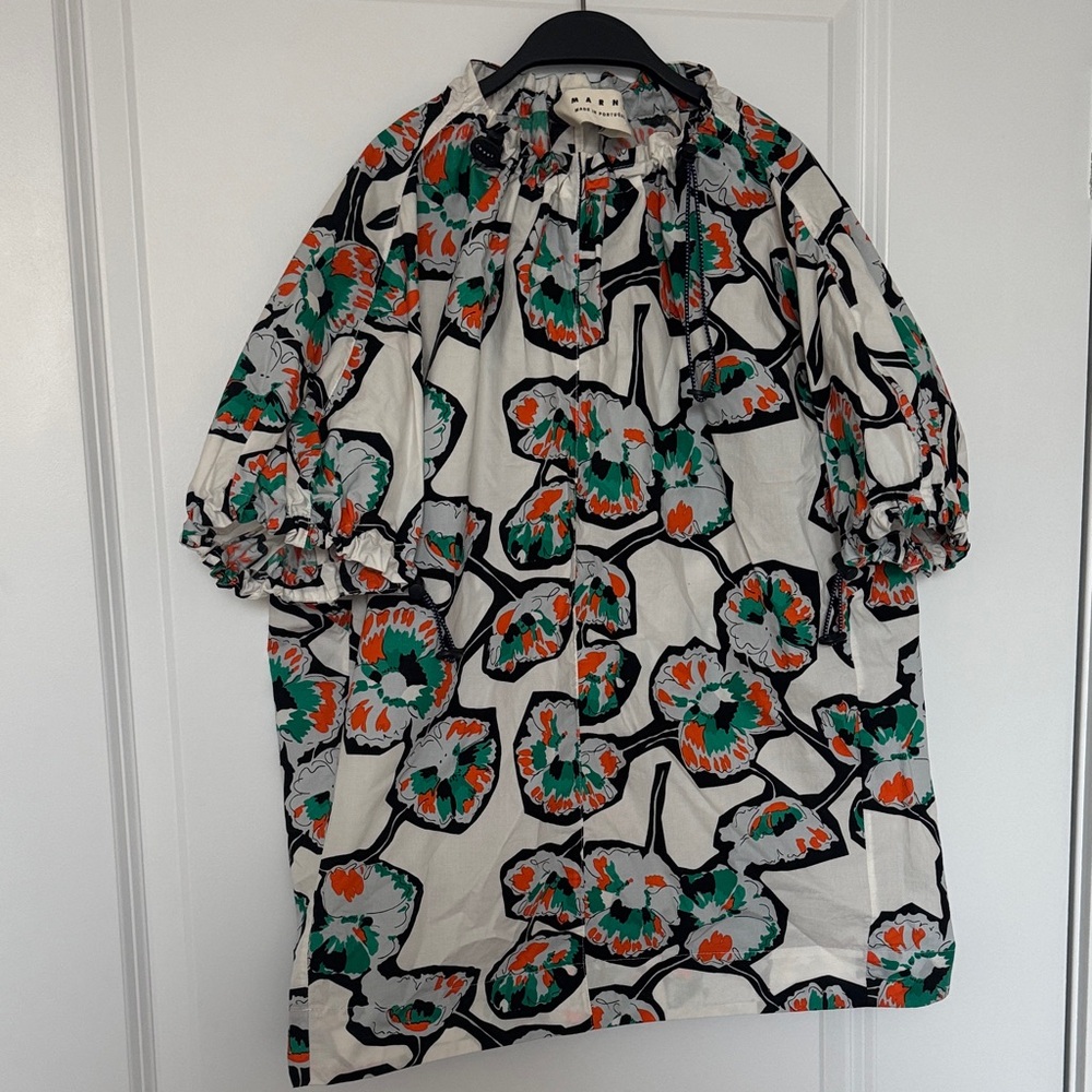 Floral Patterned blouse Puff Sleeves
